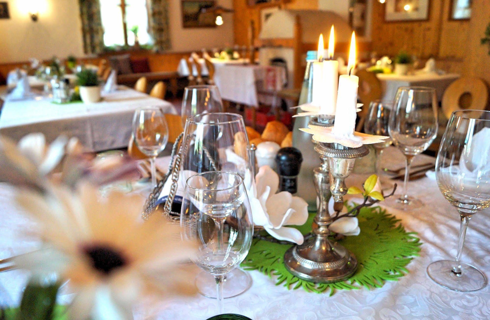 Gasthof Zum Schupfen Hotel อินส์บรุค ภายนอก รูปภาพ
